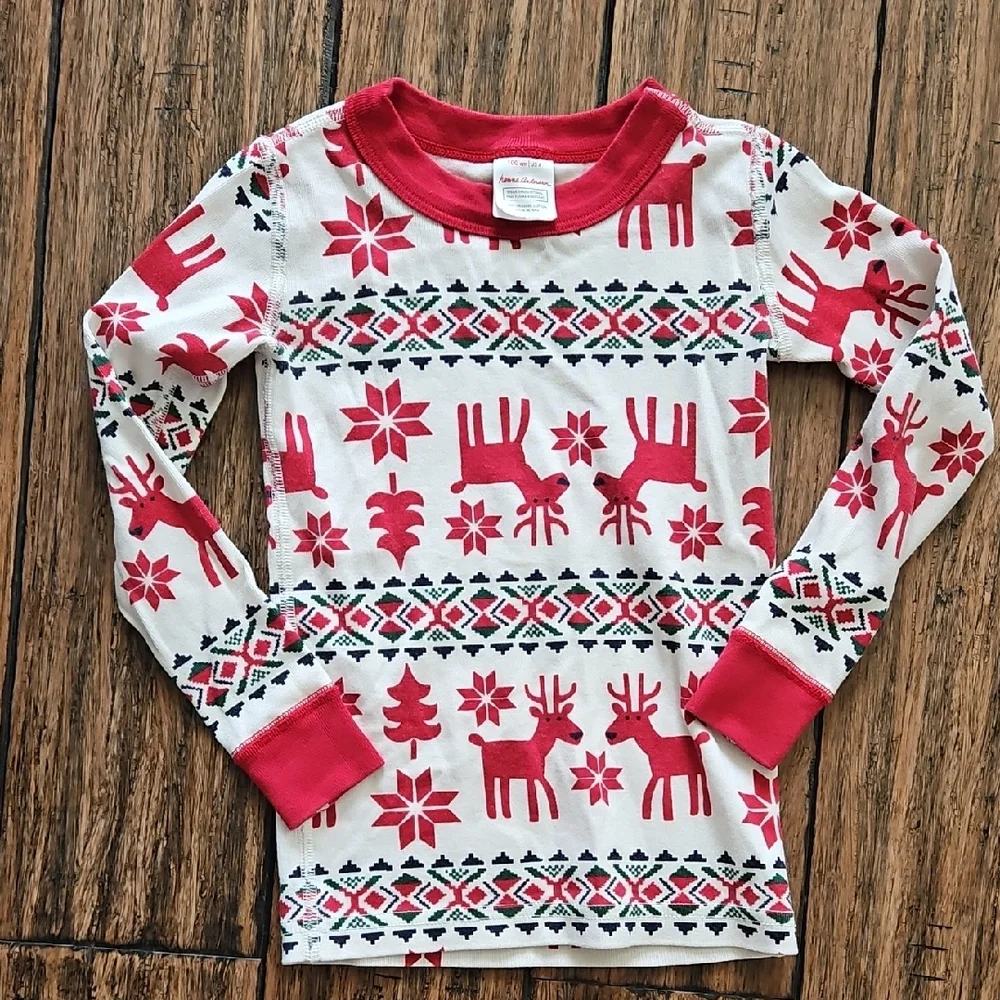 Hanna Andersson‎ Red and White Reindeer Long Sleeve Tee Size 4